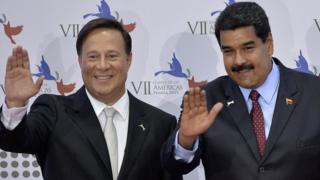 El presidente panameño Juan Carlos Varela y su par venezolano, Nicolás Maduro.