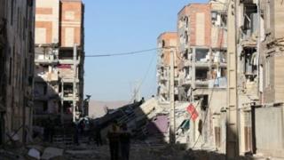 Rugujiwar gidaje a girgizar kasa a Iran