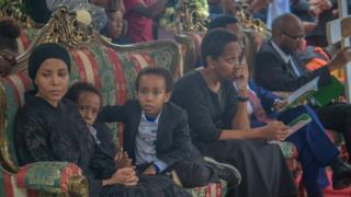 Familia ya Mengi