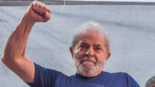 Lula durante un miting electoral.