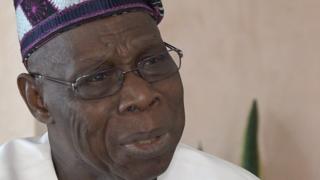 Tsohon shugaban Najeriya cif Olusegun Obasanjo ya yi zargin cewa Shugaba Buhari yana yaki da cin hanci ne kawai kan mutanen da ba sa goyon bayansa.