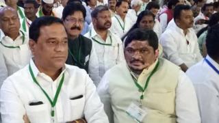 మాజీ ఎంపీలు బలరాం నాయక్, సర్వే సత్యనారాయణ, పొన్నం