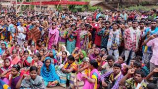आदिवासियों का प्रदर्शन