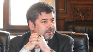 نبیل