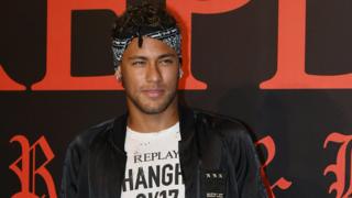 Neymar a passé sa visite médicale à Porto