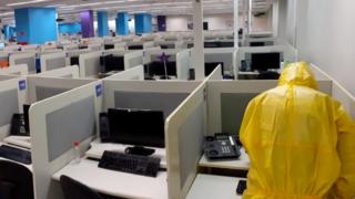 Sala de operação da LIQ, em São Paulo