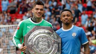 Ederson y Gabriel Jesús