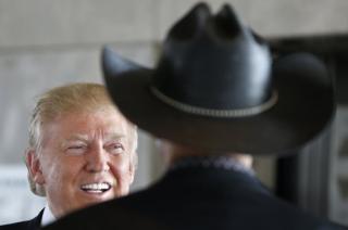 Дональд Трамп и шериф графства Милуоки Дэвид Кларк
