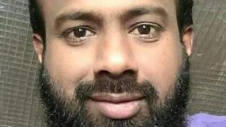 நியாஸ்