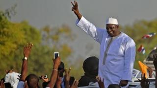 Onze ministres gambiens ont prêté serment mercredi matin à Banjul au cours d'une cérémonie présidée par le chef de l'Etat Adama Barrow.