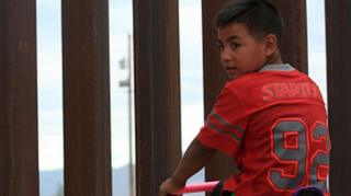 (See-Saws) over the Mexican border with U.S. at the Anapra zone in Ciudad Juarez