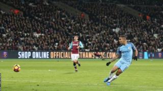Gabriel Jesusu akiifungia Manchester City bao lake la kwanza
