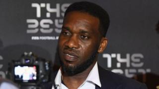 Okocha bụ onye ọgba bọọlụ amaama
