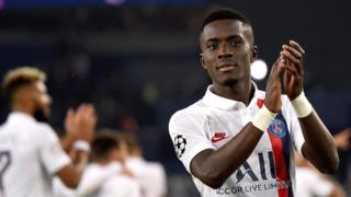 e milieu sénégalais de 29 ans