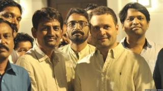 अल्पेष ठाकोर आणि राहुल गांधी