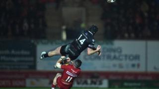 Scarlets Gweilch