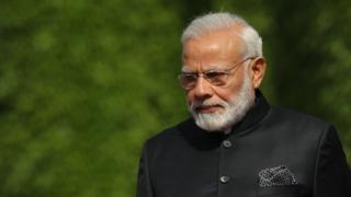 नरेंद्र मोदी