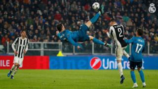 Ronaldo ń gbá bọ́ọ̀lù