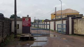 Ile igbokusi ni Mainland