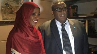 Ifrah Ahmed ni we yagondoje umushikiranganji wa mbere gushirako umukono