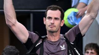 Andy Murray waves goodbye to the Australian Open crowd