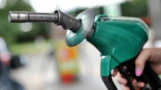 Au Tchad, le prix du litre d'essence a augmené de 47 francs CFA, celui du litre de gasoil de 22 francs.