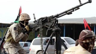 Dans ces camps, ils ont aussi été confrontés à l'insécurité, soumis à des attaques menées par des milices, notamment celles de Misrata.