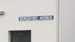 Beresford Avenue street sign