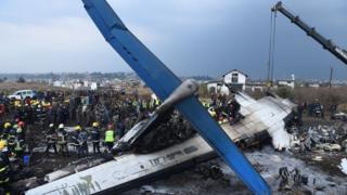 নেপালের রাজধানী কাঠমুন্ডুর ত্রিভুবন বিমানবন্দরে বিধ্বস্ত ইউএস-বাংলা এয়ারলাইন্সের ফ্লাইট নম্বর ২১১