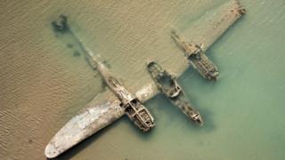 P-38 Lightning plane on the seabed