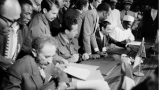 Firma del acuerdo de paz entre Marruecos y Argelia