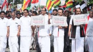 தி.மு.க. கூட்டணி பிரம்மாண்ட பேரணி