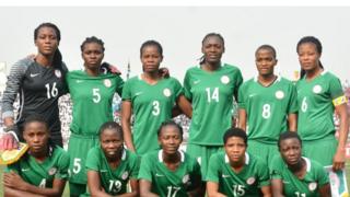 Ikọ Falconets