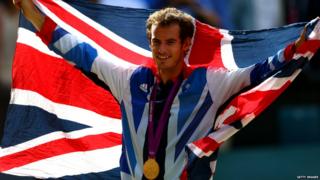 Andy Murray with gold medal