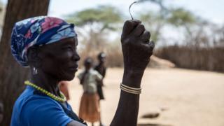Séance de sensibilisation contre les MGF en Ouganda (image d'archives)