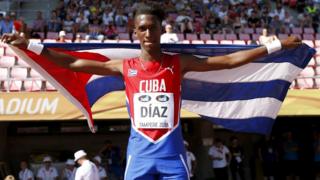 Díaz ganó la medalla de oro en los campeonatos mundiales para menores de 20 años en Tampere, Finlandia.