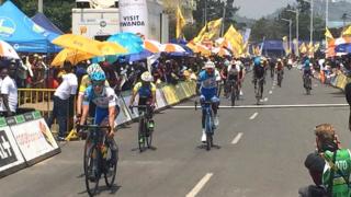 Julian Hellmann arangiza ari uwa mbere agace ka 5 ka Tour du Rwanda