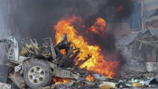 Mlipuko wa bomu Somalia uliowauawa zaidi ya watu 350