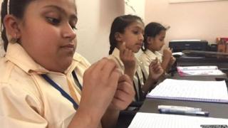 मूक बधिर