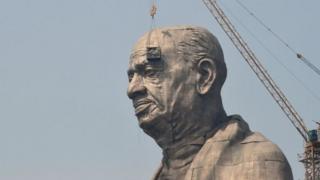 Patung pemimpin kemerdekaan India, Sardar Vallabhbhai Patel, setinggi 182 m.