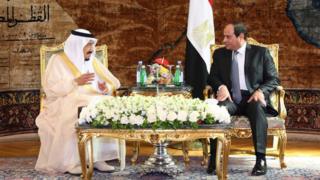 Король Саудовской Аравии Салман и президент Египта Сиси