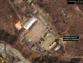 Toma aérea del centro de pruebas nucleares