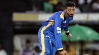 யார் இந்த வருண் சக்ரவர்த்தி? ஏன் அவருக்கு 8.4 கோடி?
