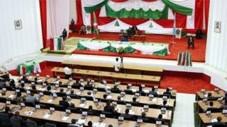Inteko ishinga amategeko y'Uburundi yemeje ingengo y'imari yashyikirijwe minisitiri w'imari