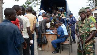 Abakekwa kuba abarwanyi b'Abarundi, barungitse n'igihugu ca Republika Iharanira Demokrasi ya Kongo