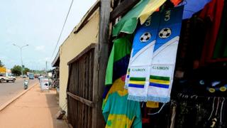 Ivyagiriji vyo guhohotera abagore bakinira ikipe ya Gabon vyatanguye kuvugwa n'umunyamakuru