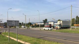 Ibarabara ryahora ririmwo uruja n'uruza rw'imiduga risa n'irigaragara