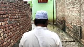 रकबर के गांव में मातम का माहौल