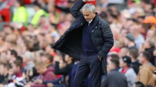 Manchester United ta sha kashi a wasanni uku cikin tara na farko da suka buga a gasar lig tunda Mourinho ya zama koci