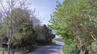 B4507 near Blowingstone Hill